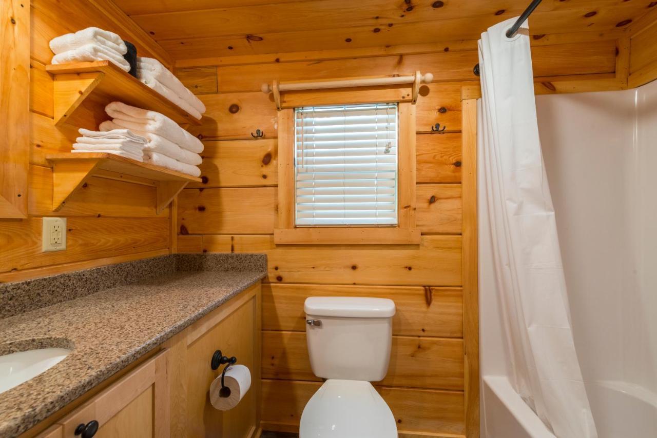 Great Escapes Rv Resort Bryan College Station Exteriör bild