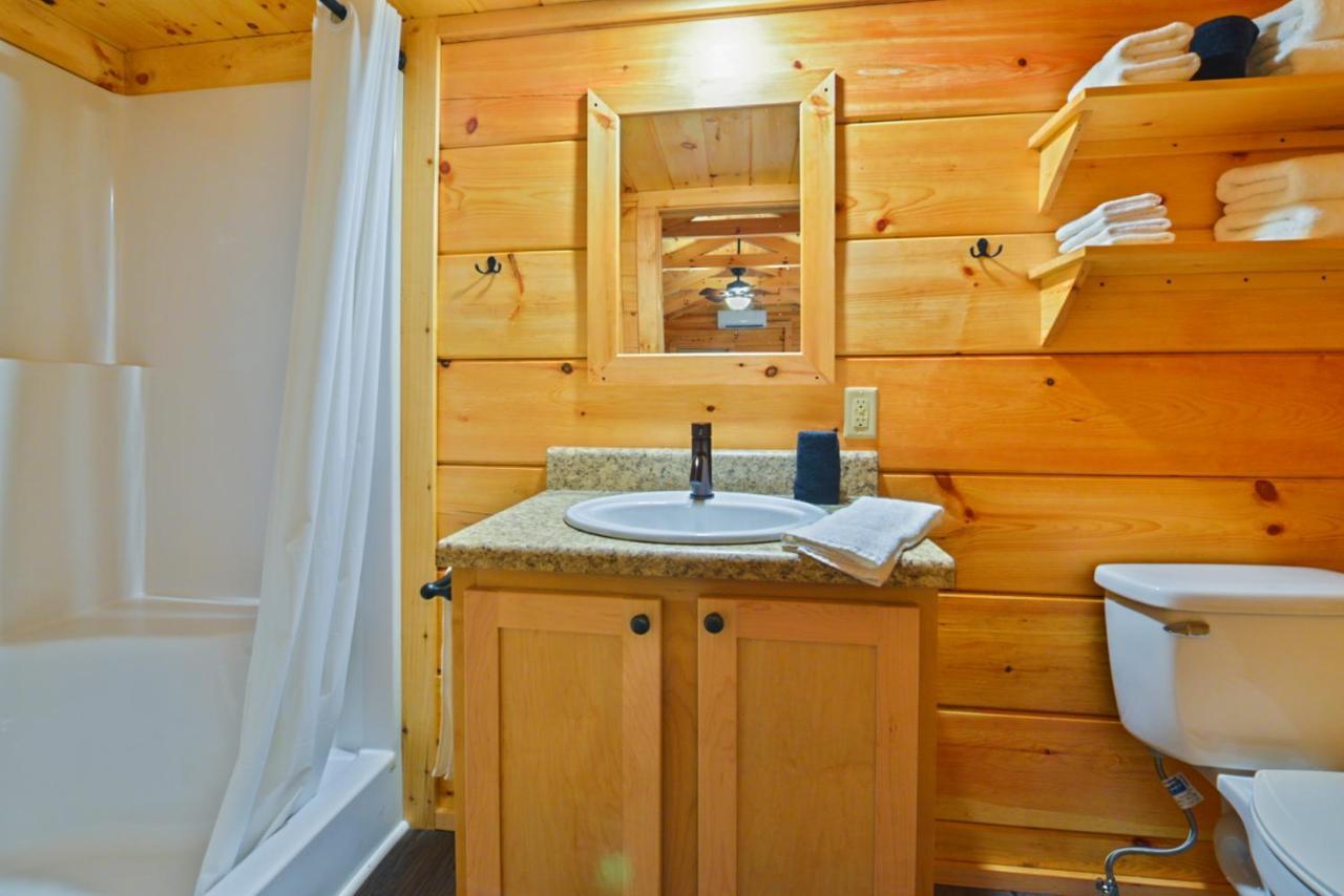Great Escapes Rv Resort Bryan College Station Exteriör bild